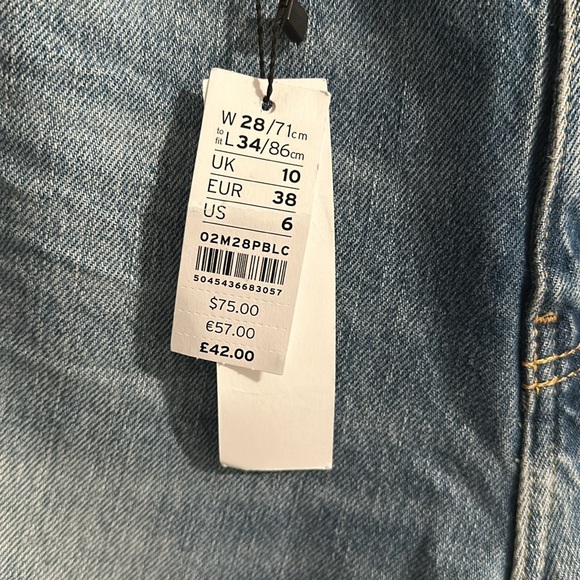 NWT TopShop Mom High Waisted Tapered Leg Jeans - Picture 5 of 15